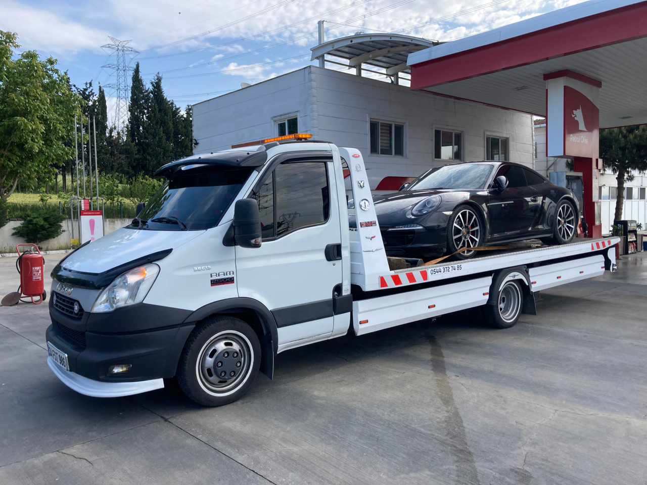 Şehir Dışı Yolda Kalan Araçlara Uzun Mesafeli Destek